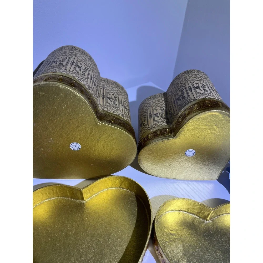 Vintage Heart Shaped‎ Decorative cardboard Gift Boxes Set Gold Trim Ornate